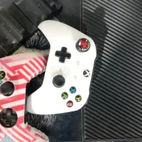 ایکس باکس دو دسته کاملا سالم|کنسول، بازی ویدئویی و آنلاین|نوشهر, |دیوار