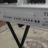 KORG|پیانو، کیبورد، آکاردئون|پیرانشهر, |دیوار