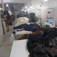 چرخکار و خیاط راسته دوز و فنی دوز/وسط کار