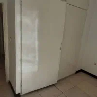 واحد سند تک برگ دارای درخت گردو تهراندشت