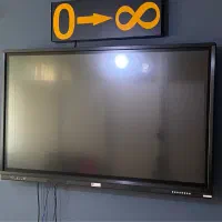 تخته هوشمند یا تلویزیون لمسی ۶۵ اینچ