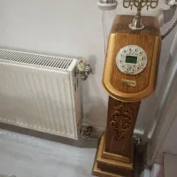 تلفن ایستاده هم مشه استفاده کرد درحدنو میباشد