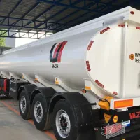 تریلی تانکر سوخت چهار مواد سه محور