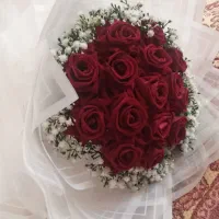 دوعدد گل مصنوعی مناسب خواستگاری عقدوکادو
