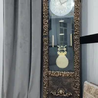 ساعت ایستاده ، سلطنتی