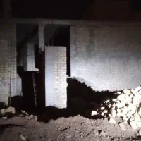 خانه نیمه سازمهریز