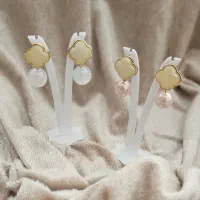 گوشواره میخی