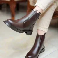 انواع کفش و کتونی زنانه و دخترانه،، بوت و نیمبوت