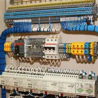 برقکار برقکش کابل کشی تلفن اف اف عیب یابی سیم کشی