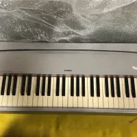پیانو یاماها p70