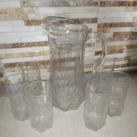 تعدادی لوازم آشپزخانه