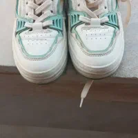 کفش اسپرت|کیف، کفش، کمربند|صفادشت, |دیوار