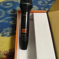 میکروفن بیسیم و سیمی