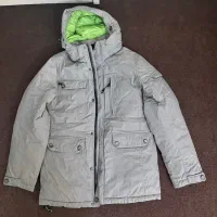 کاپشن ضد آب مناسب اسکی و کوهنوردی