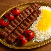 شاطر.پارکبان.سالن دار