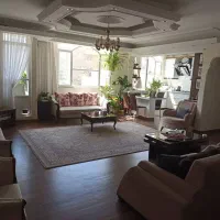 ۱۱۵ متر / ابتدا هفت تیر / پشت حاشیه وکیل آباد