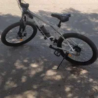 دوچرخه|دوچرخه، اسکیت، اسکوتر|قائن, |دیوار