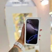 آیفون ۱۶ pro پلمپ