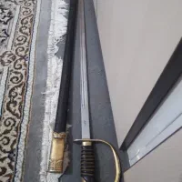 شمشیر سان عتیقه از سال۱۳۵۲|کلکسیون اشیاء عتیقه|قم, دروازه ری|دیوار