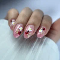 مدل برای طراحی ناخن (برای تکمیل البوم پیج کاری )|خدمات آرایشگری و زیبایی|رشت, صفاری|دیوار