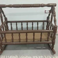 گهواره چوبی کودک|تخت و صندلی بچه|الیگودرز, |دیوار