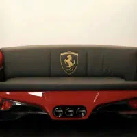 مبل شکل فراری