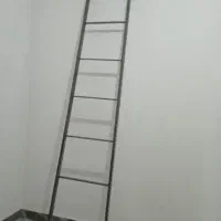 اهنی سنگین و محکم