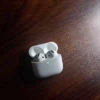 airpods 4 رنگ سفید|لوازم جانبی موبایل و تبلت|رشت, شالکو|دیوار