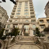 برج باغ ، ۱۹۰ متر ، کامرانیه