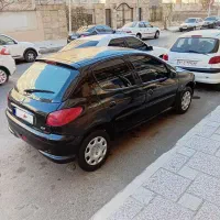 پژو206مدل مدل ۱۳۸۲ مشکی خیلی سالم