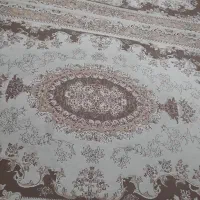 دو عدد فرش ۶ متری