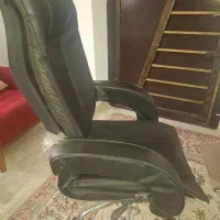 صندلی چرخدار مدیریتی