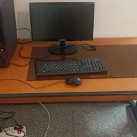 میز اداری و تحریر خاص با جنس بدنه و پایه عالی