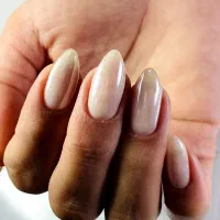 آموزش کاشت ناخن|خدمات آرایشگری و زیبایی|رشت, معلم|دیوار