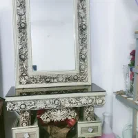 آیینه و شمعدان