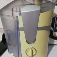 آبمیوه گیری سانی