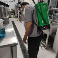 سمپاشی حرفه‌ای موریانه، سوسک وآفت‌های مختلف،تضمینی|خدمات نظافت|شیراز, دروازه اصفهان|دیوار