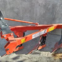 تراکتور. گاو آهن و خرمن کوب|خودرو سنگین|اراک, |دیوار