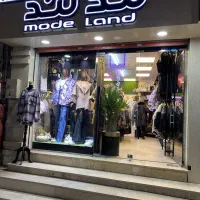 فروشنده خانم