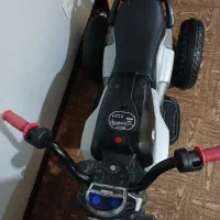 موتور شارژی کارکرده|اسباببازی بچه|اصفهان, باغ فدک|دیوار