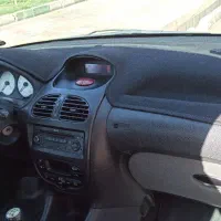 206v8 مدال ۱۳۹۵ کارکرد ۱۶۶۰۰۰ کیلومتر بی رنگ|خودرو سواری و وانت|زنجان, |دیوار