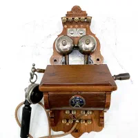 انواع تلفن های آنتیک صد ساله