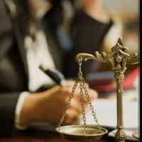 وکیل متخصص پرونده های  سنگین و پیچیده