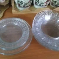 سرویس غذا خوری و فنجان و لیوان انگشتی فرانسه