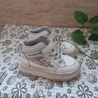 نیم بوت بچه گانه سایز ۳۰