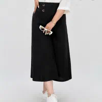 نیم تنه و شلوار