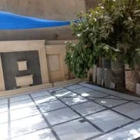 ۵۵ متری بعلاوه ۳۰متر حیاط اختصاصی
