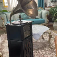 گرامافون ایستاده آنتیک دکوراسیون شیک رشت|سیستم صوتی خانگی|رشت, استقامت ۱|دیوار