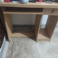 میز تحریر و کامپیوتر|میز تحریر و کامپیوتر|شیراز, رازی|دیوار