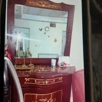 کنسول و آینه